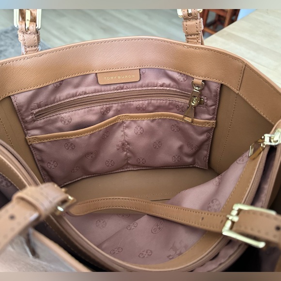 Tory Burch York Buckle Tote - Picture 7 of 10